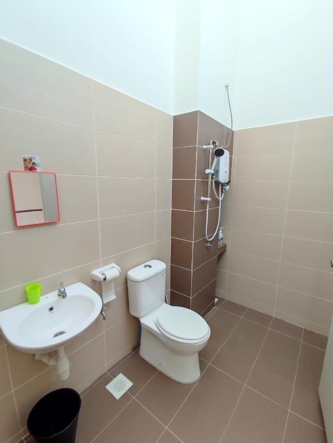 Spacious Family House At Harmonia 2 * Desaru